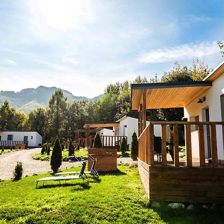 Beaumont Lodges Predeluț Exterior foto