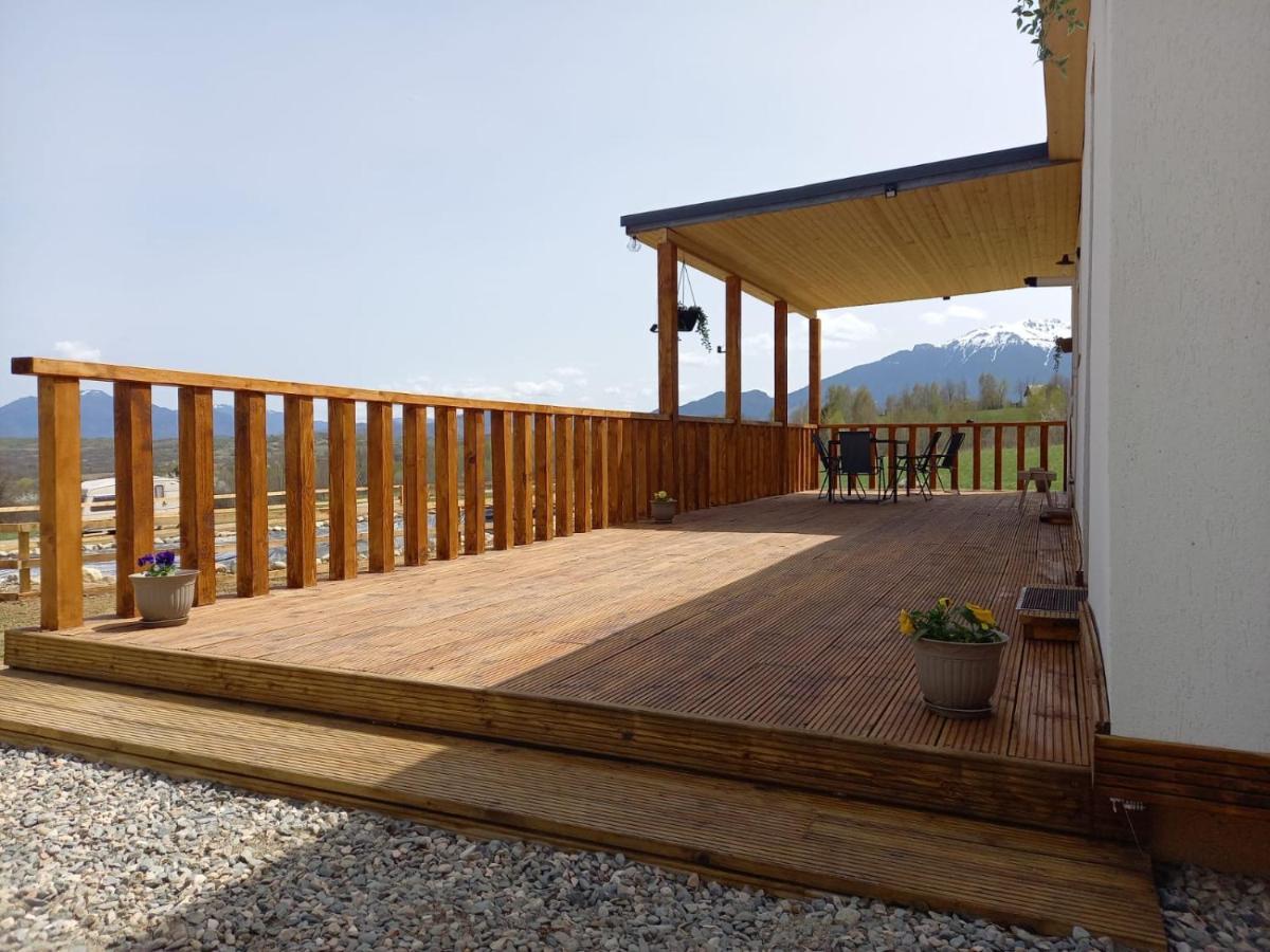 Beaumont Lodges Predeluț Exterior foto