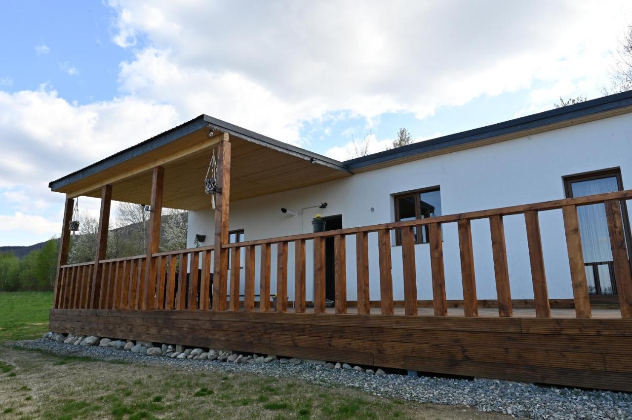Beaumont Lodges Predeluț Exterior foto