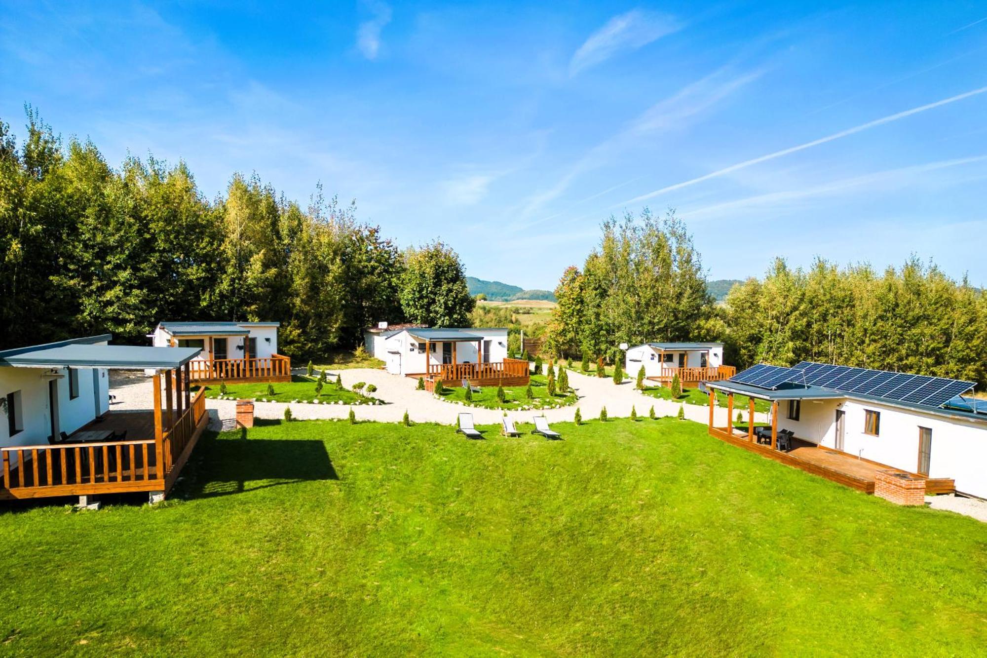 Beaumont Lodges Predeluț Exterior foto