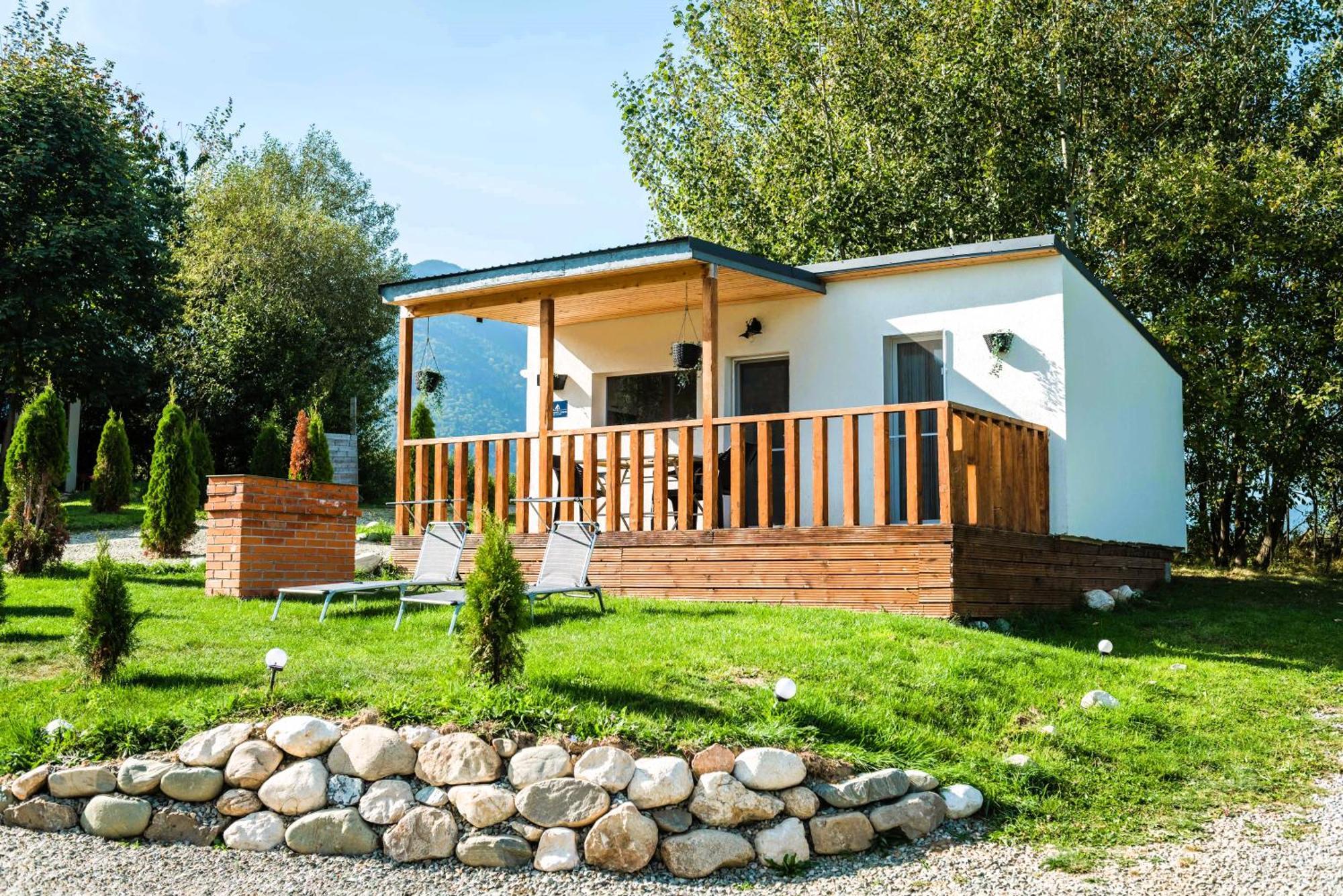 Beaumont Lodges Predeluț Exterior foto